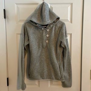North Face 1/2 zip Hoodie